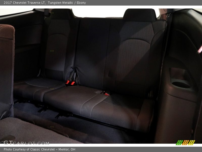 Tungsten Metallic / Ebony 2017 Chevrolet Traverse LT