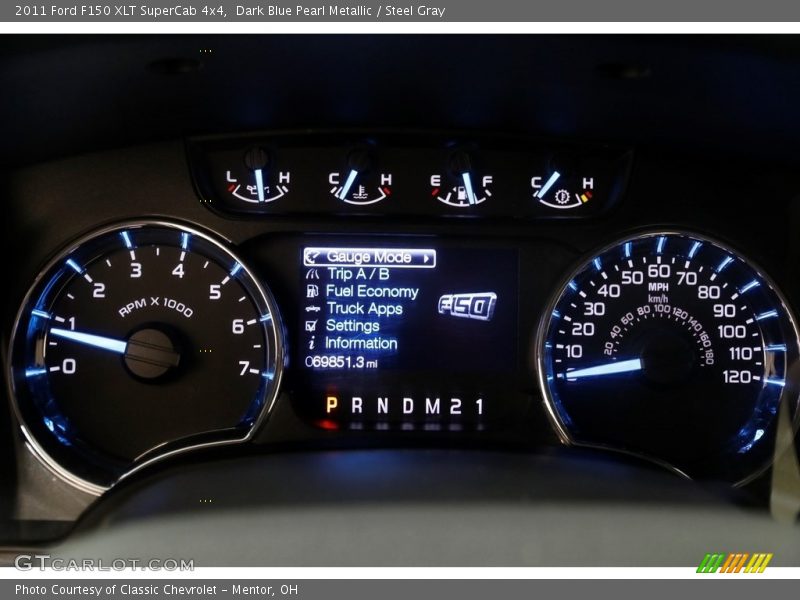 Dark Blue Pearl Metallic / Steel Gray 2011 Ford F150 XLT SuperCab 4x4