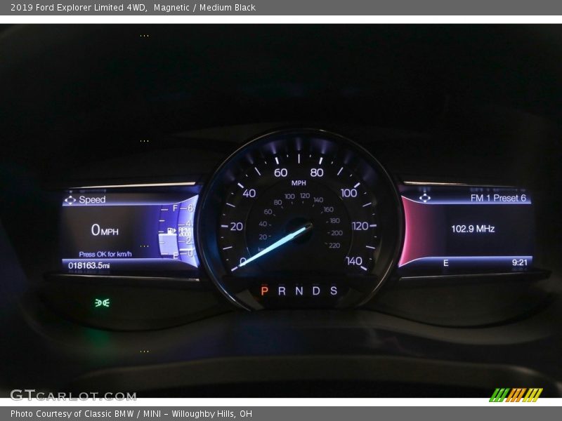 Magnetic / Medium Black 2019 Ford Explorer Limited 4WD