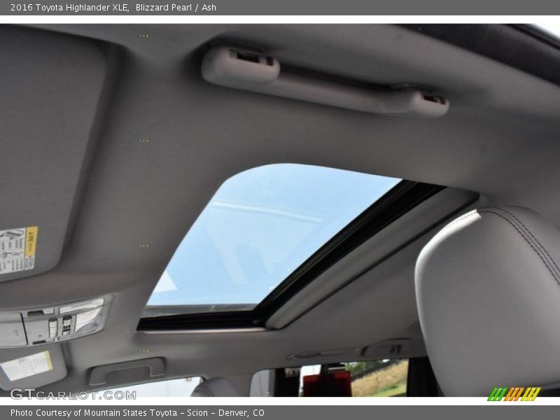 Blizzard Pearl / Ash 2016 Toyota Highlander XLE