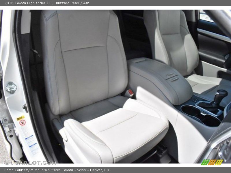 Blizzard Pearl / Ash 2016 Toyota Highlander XLE