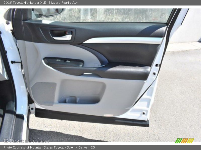 Blizzard Pearl / Ash 2016 Toyota Highlander XLE