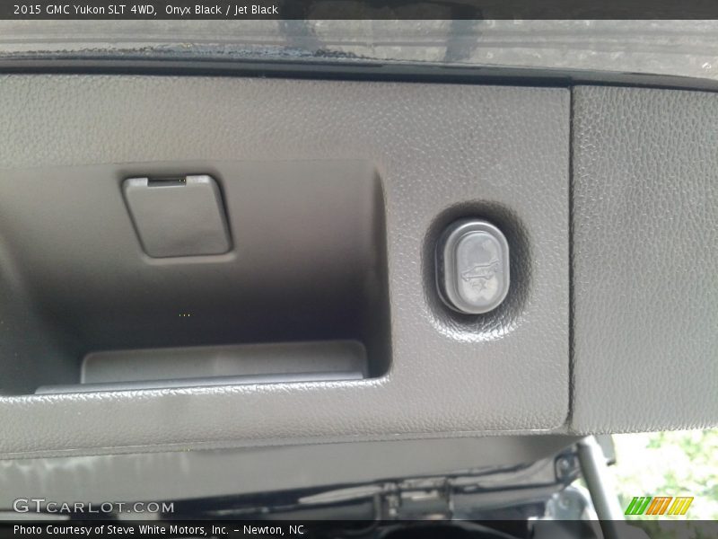Onyx Black / Jet Black 2015 GMC Yukon SLT 4WD