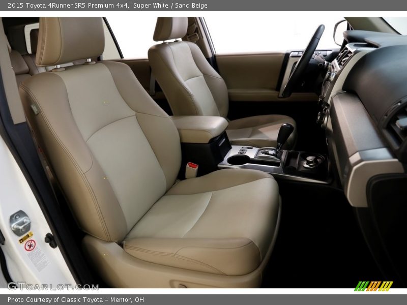 Super White / Sand Beige 2015 Toyota 4Runner SR5 Premium 4x4