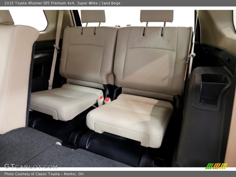 Super White / Sand Beige 2015 Toyota 4Runner SR5 Premium 4x4