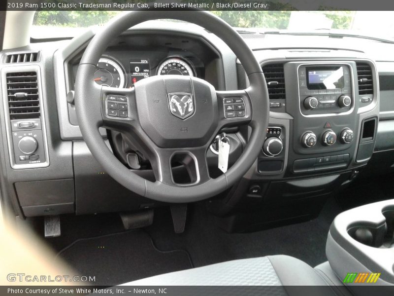  2019 1500 Classic Tradesman Regular Cab Steering Wheel