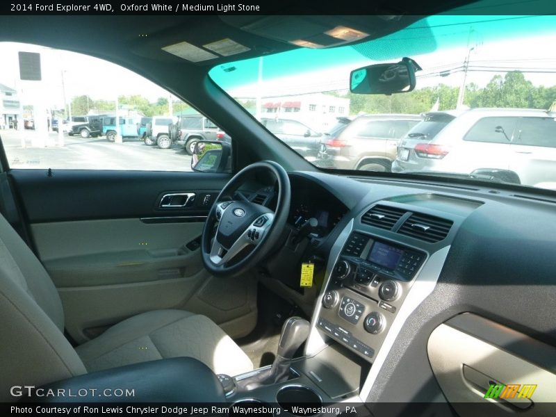 Oxford White / Medium Light Stone 2014 Ford Explorer 4WD