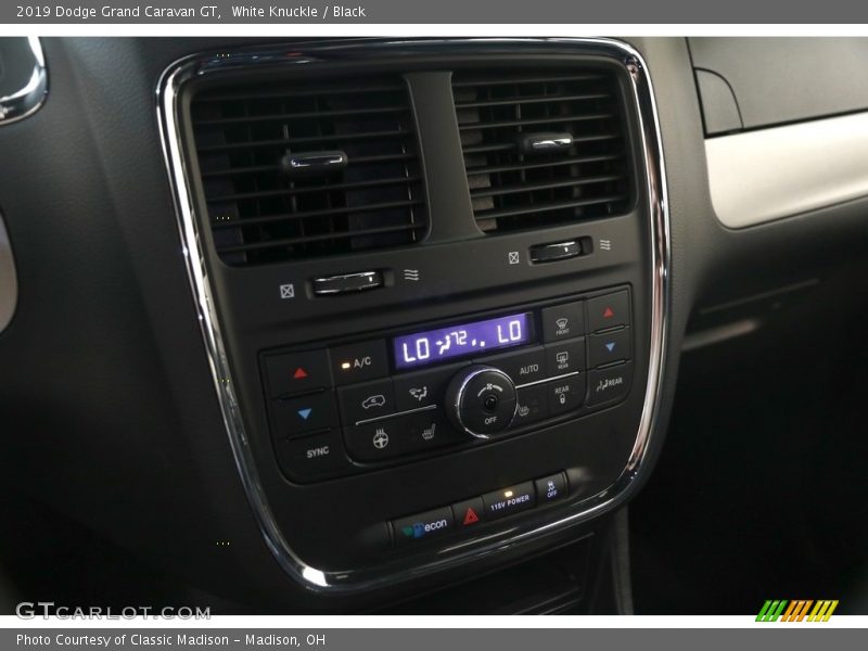 White Knuckle / Black 2019 Dodge Grand Caravan GT