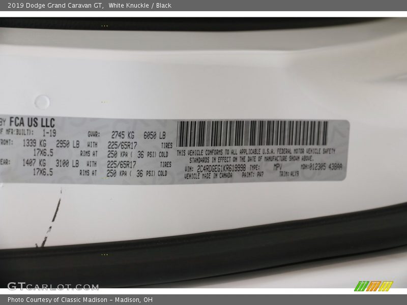 White Knuckle / Black 2019 Dodge Grand Caravan GT