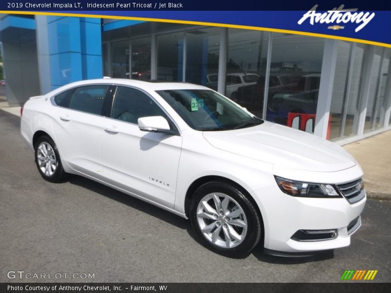 Iridescent Pearl Tricoat / Jet Black 2019 Chevrolet Impala LT