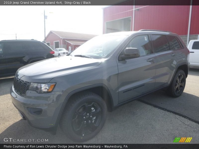 Sting-Gray / Black 2019 Jeep Grand Cherokee Upland 4x4