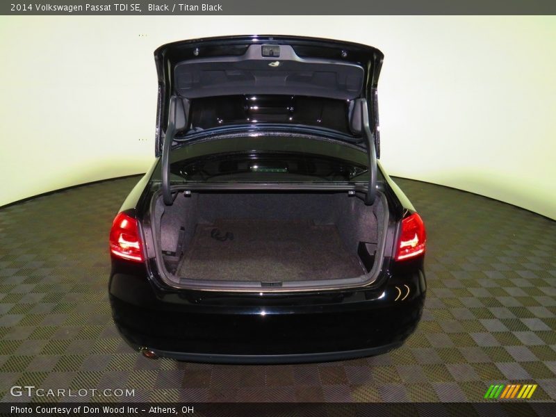 Black / Titan Black 2014 Volkswagen Passat TDI SE