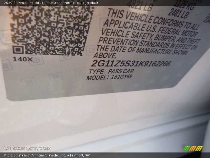 Iridescent Pearl Tricoat / Jet Black 2019 Chevrolet Impala LT