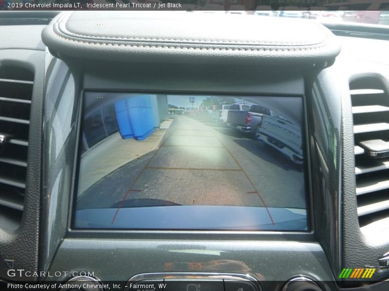 Iridescent Pearl Tricoat / Jet Black 2019 Chevrolet Impala LT