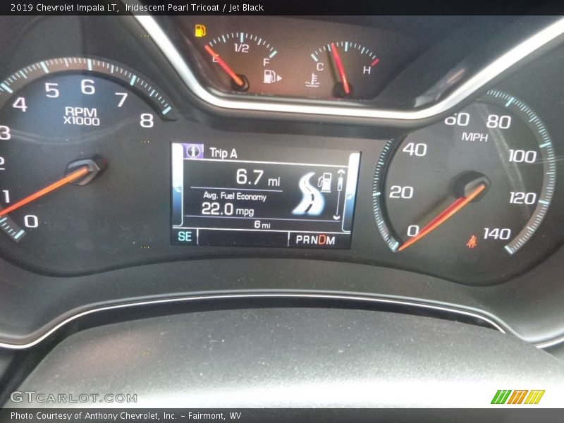 Iridescent Pearl Tricoat / Jet Black 2019 Chevrolet Impala LT