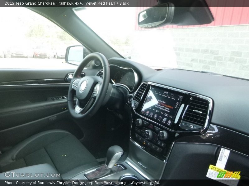 Velvet Red Pearl / Black 2019 Jeep Grand Cherokee Trailhawk 4x4