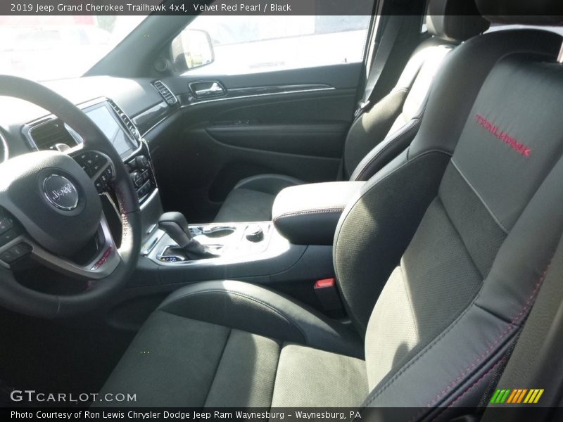 Velvet Red Pearl / Black 2019 Jeep Grand Cherokee Trailhawk 4x4
