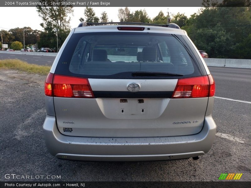 Silver Shadow Pearl / Fawn Beige 2004 Toyota Sienna CE