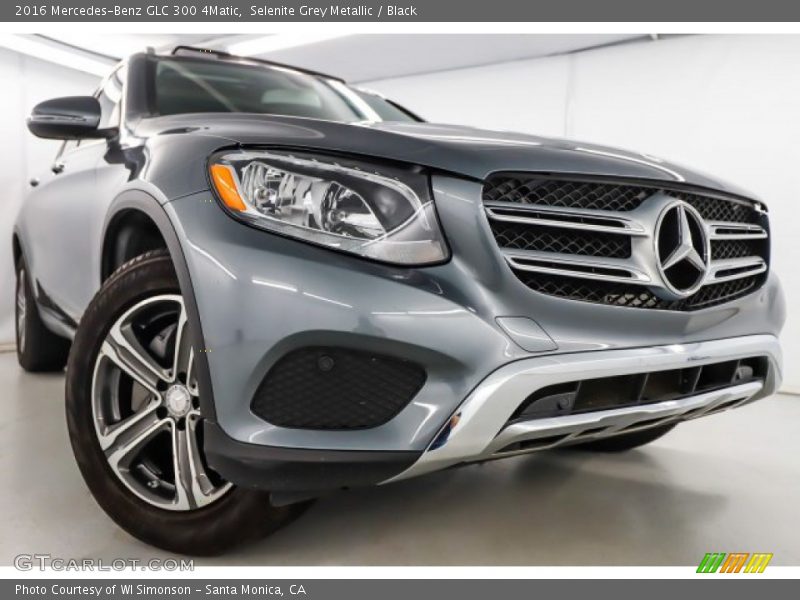 Selenite Grey Metallic / Black 2016 Mercedes-Benz GLC 300 4Matic