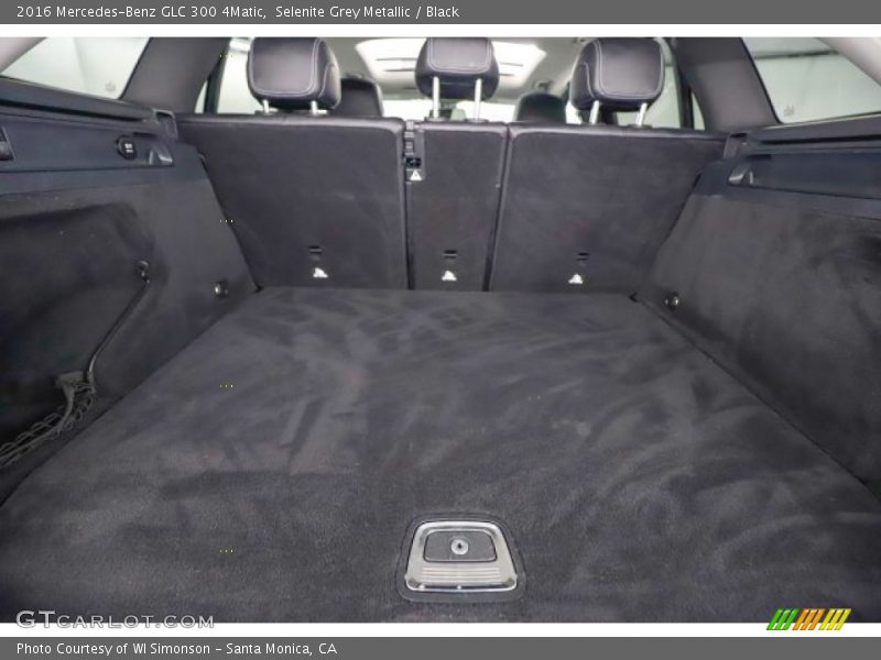 Selenite Grey Metallic / Black 2016 Mercedes-Benz GLC 300 4Matic