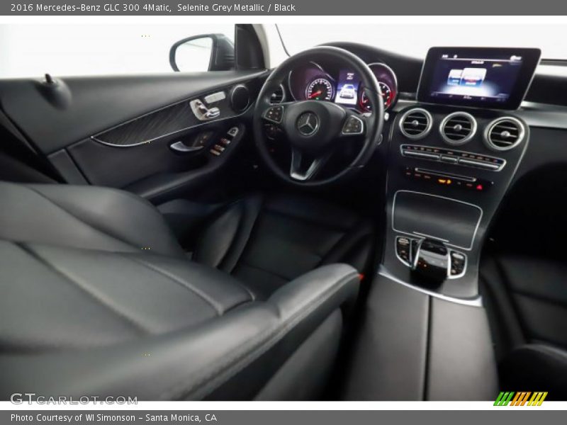 Selenite Grey Metallic / Black 2016 Mercedes-Benz GLC 300 4Matic
