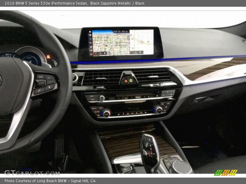 Black Sapphire Metallic / Black 2019 BMW 5 Series 530e iPerformance Sedan