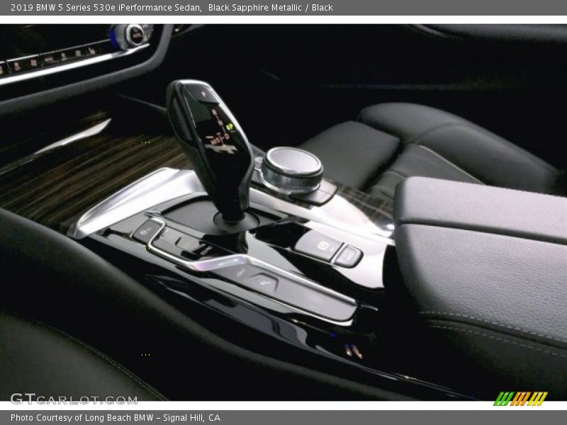 Black Sapphire Metallic / Black 2019 BMW 5 Series 530e iPerformance Sedan