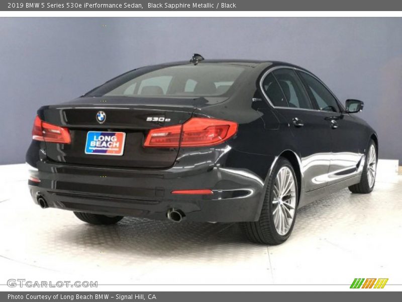 Black Sapphire Metallic / Black 2019 BMW 5 Series 530e iPerformance Sedan