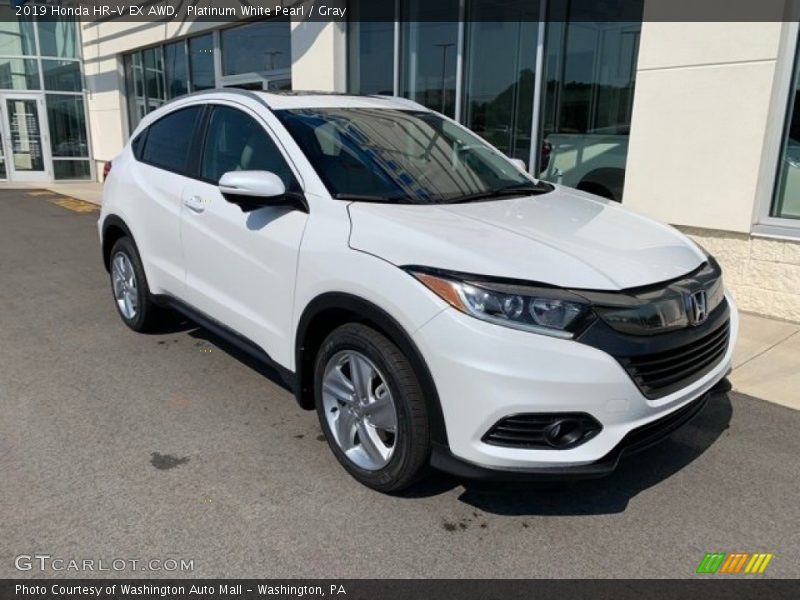 Front 3/4 View of 2019 HR-V EX AWD