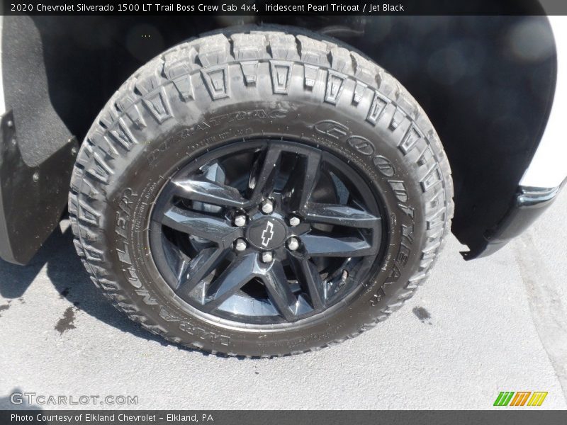 Iridescent Pearl Tricoat / Jet Black 2020 Chevrolet Silverado 1500 LT Trail Boss Crew Cab 4x4