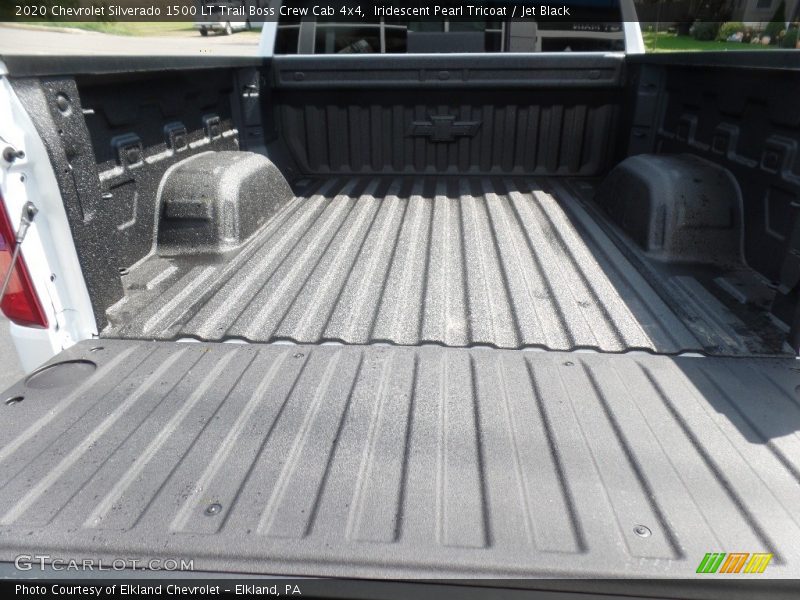 Iridescent Pearl Tricoat / Jet Black 2020 Chevrolet Silverado 1500 LT Trail Boss Crew Cab 4x4