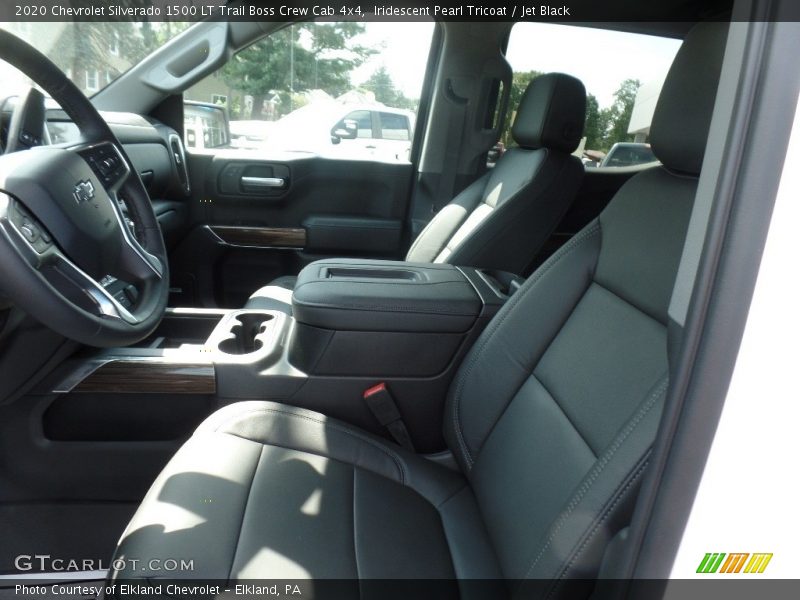 Iridescent Pearl Tricoat / Jet Black 2020 Chevrolet Silverado 1500 LT Trail Boss Crew Cab 4x4