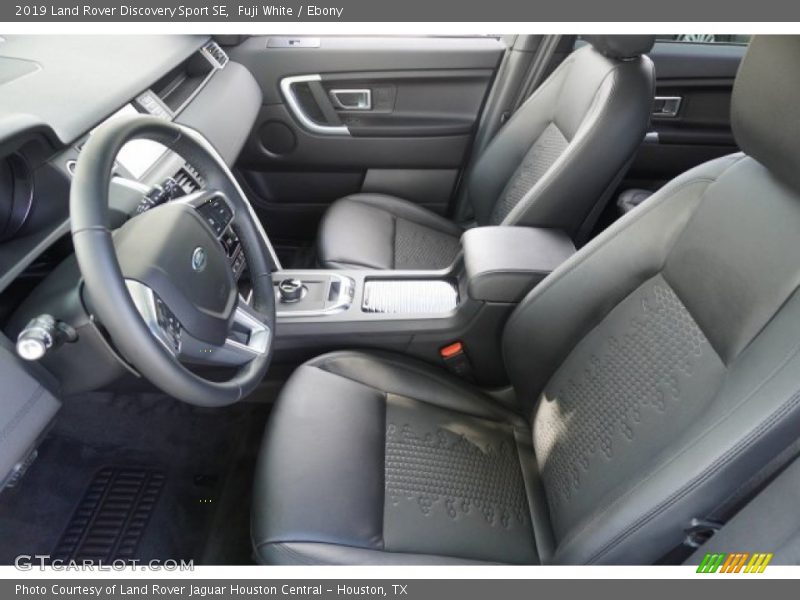 Fuji White / Ebony 2019 Land Rover Discovery Sport SE