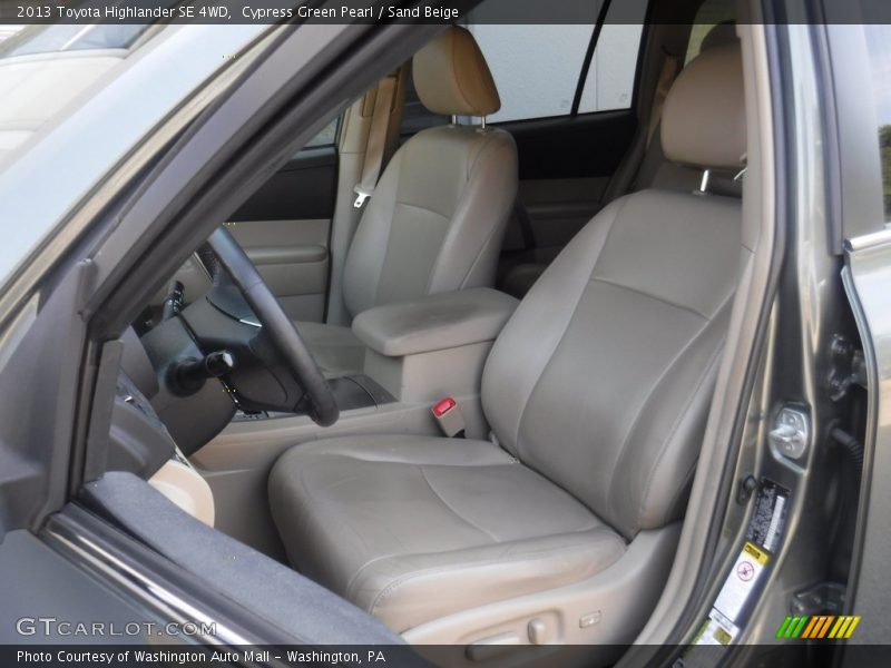 Cypress Green Pearl / Sand Beige 2013 Toyota Highlander SE 4WD