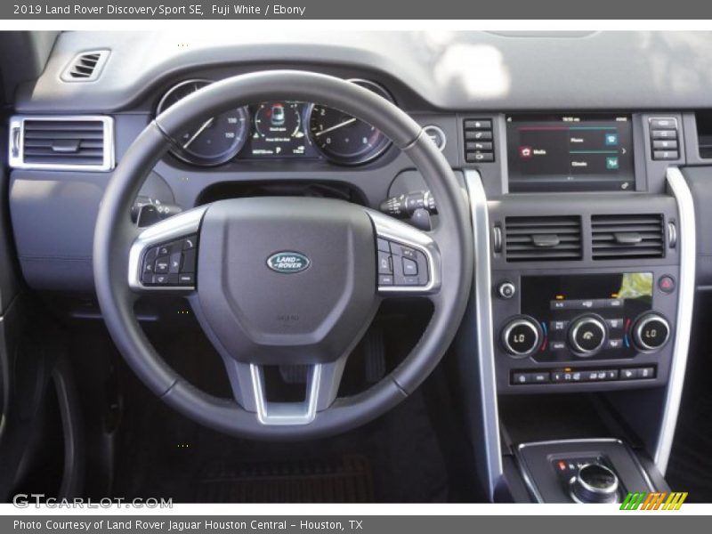 Fuji White / Ebony 2019 Land Rover Discovery Sport SE