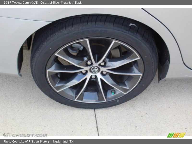 Celestial Silver Metallic / Black 2017 Toyota Camry XSE