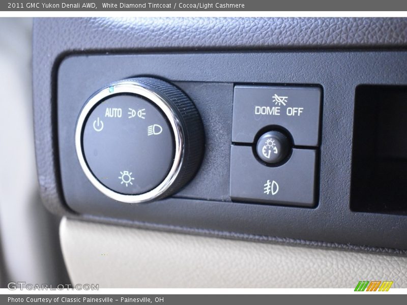 White Diamond Tintcoat / Cocoa/Light Cashmere 2011 GMC Yukon Denali AWD