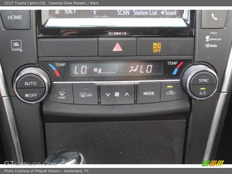 Celestial Silver Metallic / Black 2017 Toyota Camry XSE