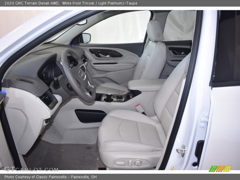  2020 Terrain Denali AWD Light Platinum/­Taupe Interior