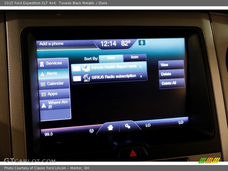 Tuxedo Black Metallic / Dune 2015 Ford Expedition XLT 4x4