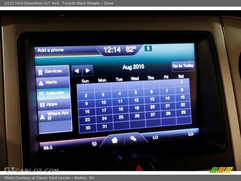 Tuxedo Black Metallic / Dune 2015 Ford Expedition XLT 4x4