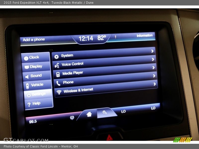 Tuxedo Black Metallic / Dune 2015 Ford Expedition XLT 4x4