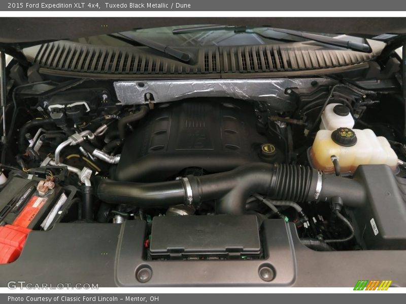 Tuxedo Black Metallic / Dune 2015 Ford Expedition XLT 4x4