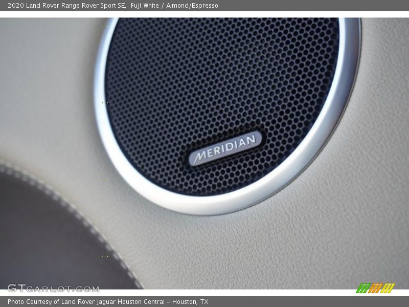 Fuji White / Almond/Espresso 2020 Land Rover Range Rover Sport SE