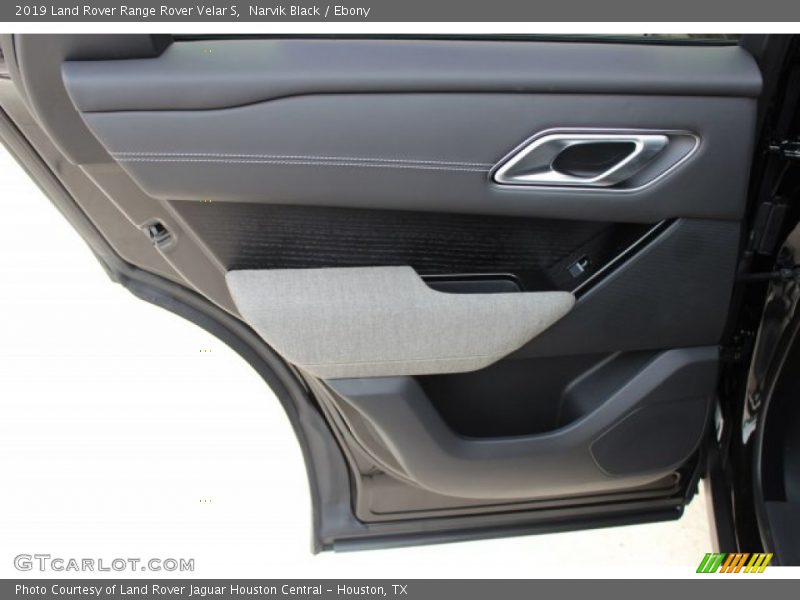 Narvik Black / Ebony 2019 Land Rover Range Rover Velar S
