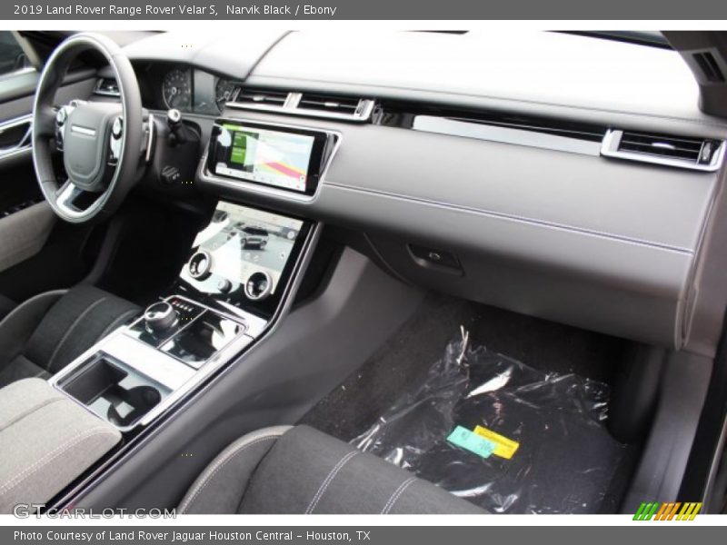 Narvik Black / Ebony 2019 Land Rover Range Rover Velar S