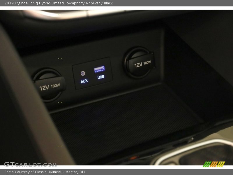 Symphony Air Silver / Black 2019 Hyundai Ioniq Hybrid Limited