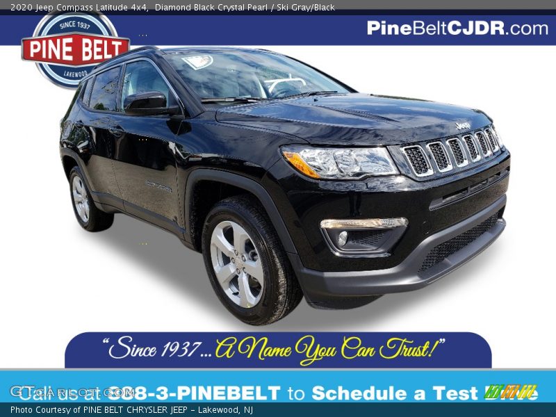 Diamond Black Crystal Pearl / Ski Gray/Black 2020 Jeep Compass Latitude 4x4