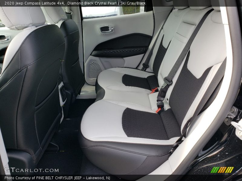 Diamond Black Crystal Pearl / Ski Gray/Black 2020 Jeep Compass Latitude 4x4