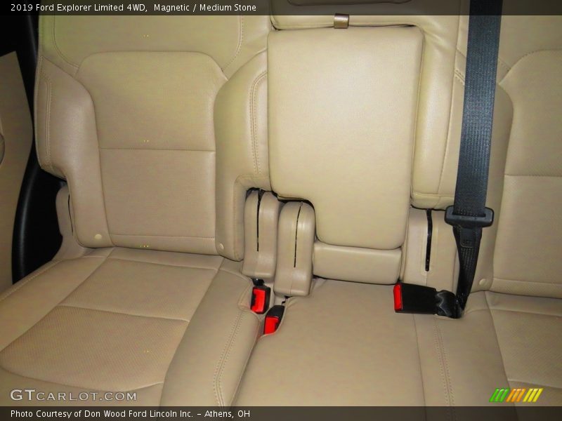 Magnetic / Medium Stone 2019 Ford Explorer Limited 4WD